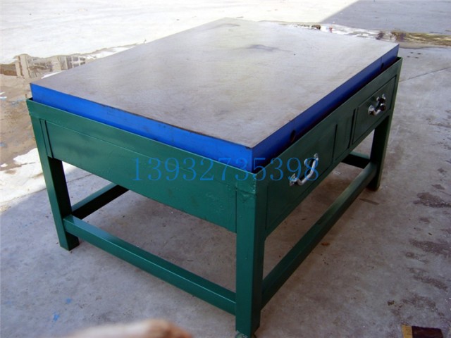 鑄鐵<a href='/jypb.html'>檢驗(yàn)平板</a>